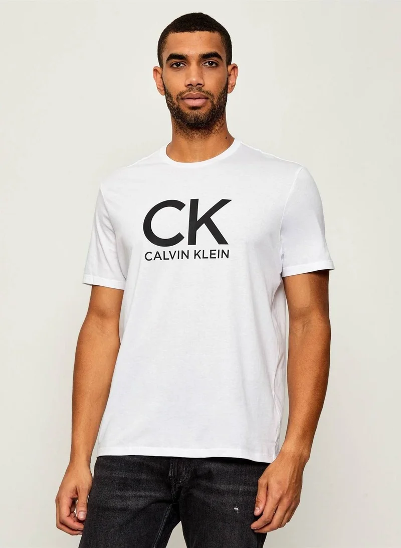 Calvin Klein Jeans 30S Graphic Crew Neck T-Shirt